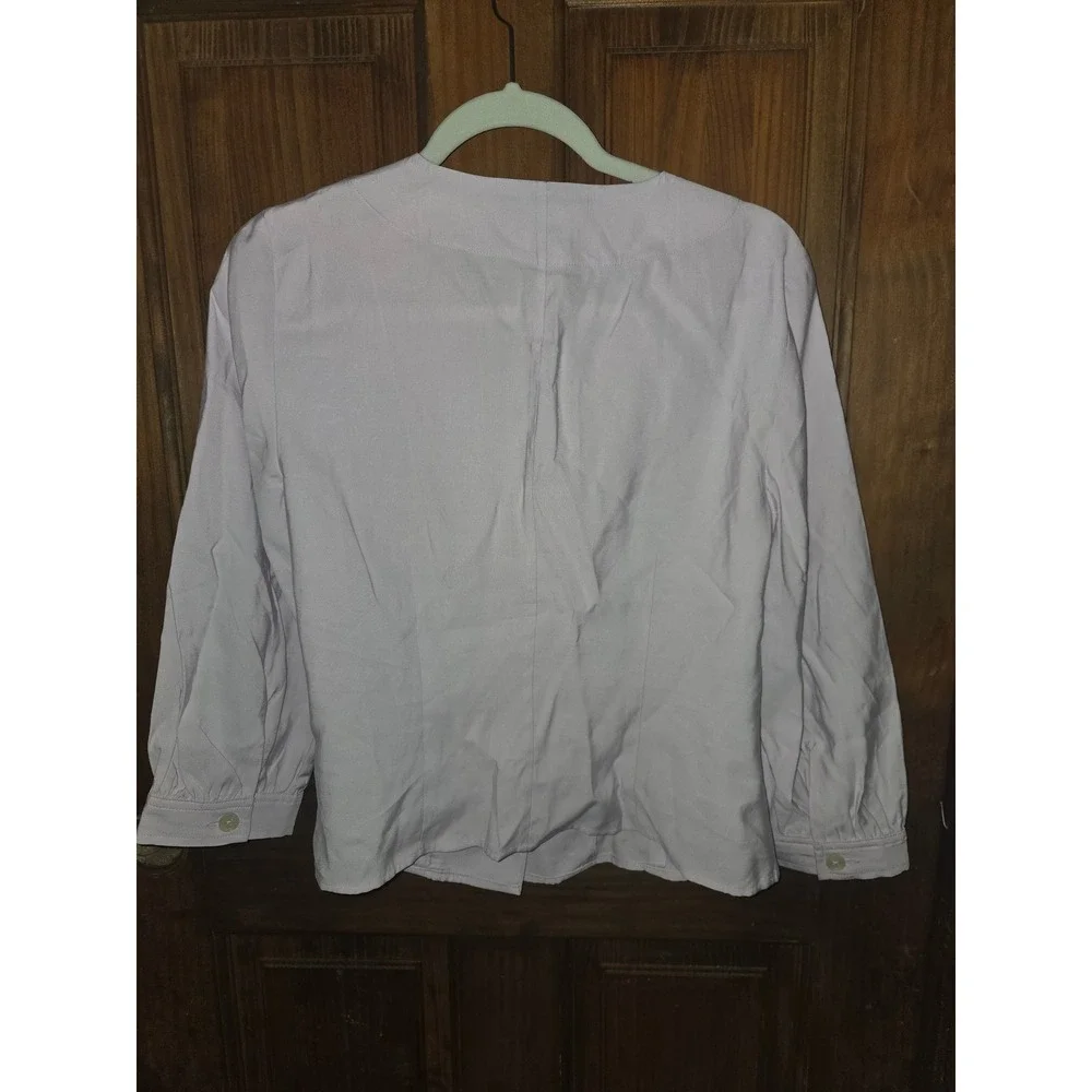 Banana Republic Womens Lavender V-Neck Button Front preppy acedemic Blouse  NEW